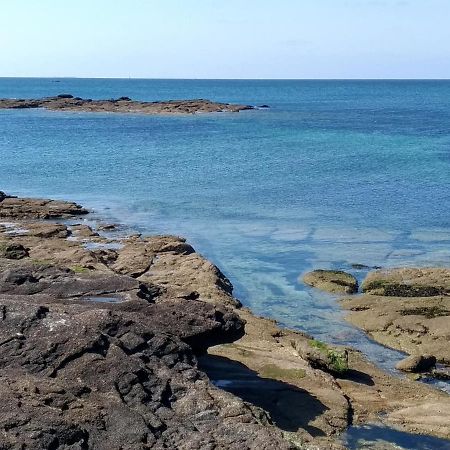 L'Océan à 100m via une venelle privée, la Ville Close à 500m, l'Archipel des Glénan à l'horizon Concarneau Esterno foto