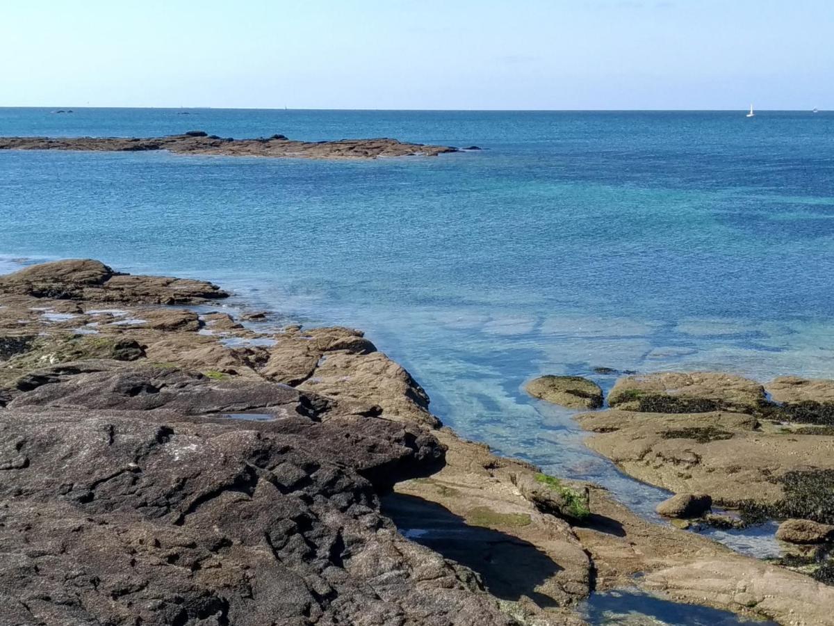 L'Océan à 100m via une venelle privée, la Ville Close à 500m, l'Archipel des Glénan à l'horizon Concarneau Esterno foto